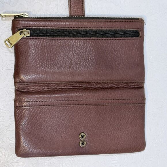 Fossil Brown Leather Wallet Snap Tab Close - Picture 5 of 14